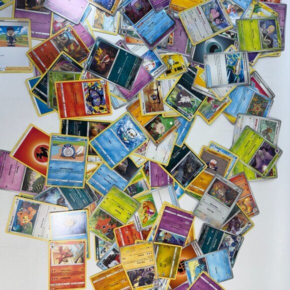 Pokemon 200+ Bulk Card Lot, All Pictured, Holos Uncommons Rares Commons - Picture 7 of 7